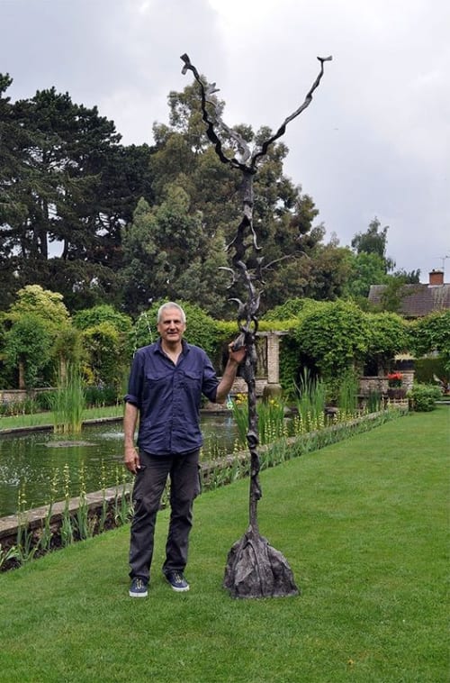 Bird Cry | Sculptures by Richard Baronio Sculpture | University of Leicester Botanic Garden in Oadby