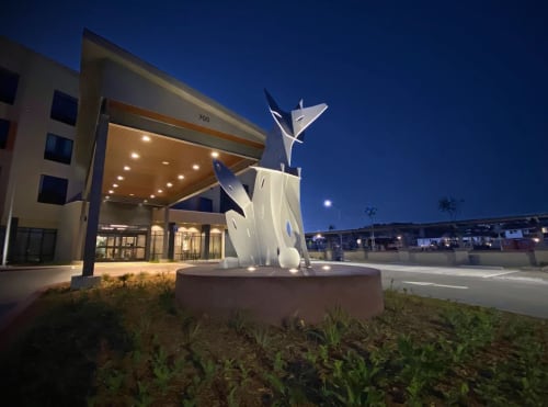 Yip Yip Yip | Public Sculptures by John Randall Nelson | Courtyard by Marriott Petaluma Sonoma County in Petaluma