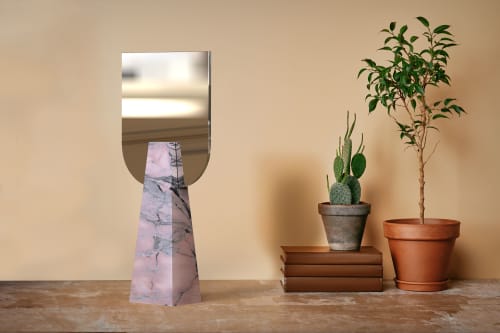 "Ophelia" Contemporary table mirror in Pink Portugal marble | Decorative Objects by Carcino Design
