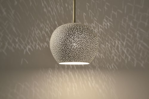Claylight: BRASS ROD PENDANT | Ceramic Hanging Lamp | Pendants by lightexture
