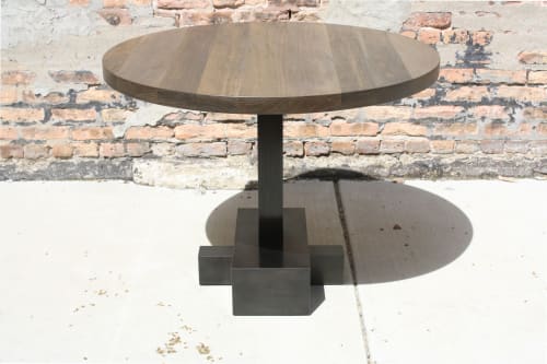 JUNO - circle | Tables by Laylo Studio