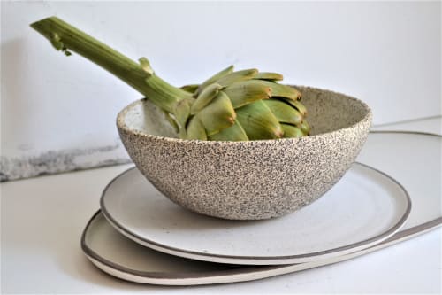Gritty salad bowl | Tableware by Homatino ceramics | Omnivore Athens in Athina