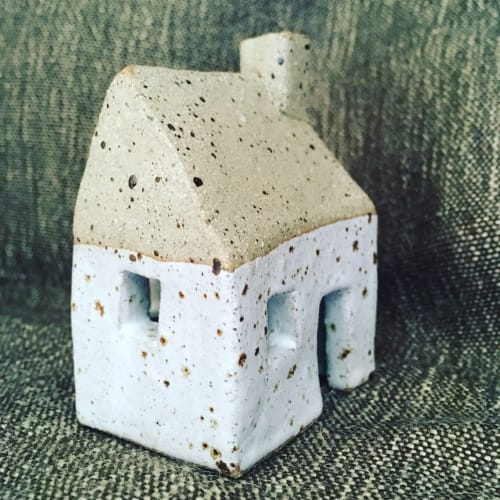 Little house | Interior Design by Sarah Bartlem Ceramics