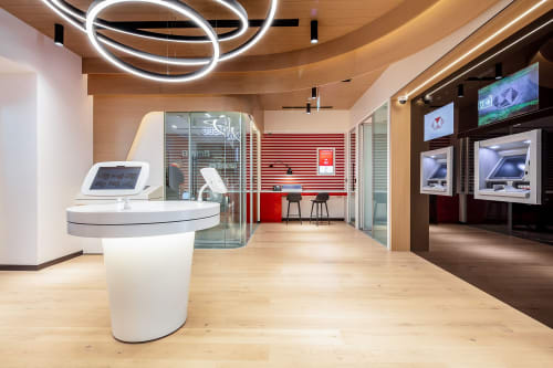 HSBC Emaar Square | Interior Design by Aces of Space | HSBC Bank Middle East Limited - Head Office in Dubai