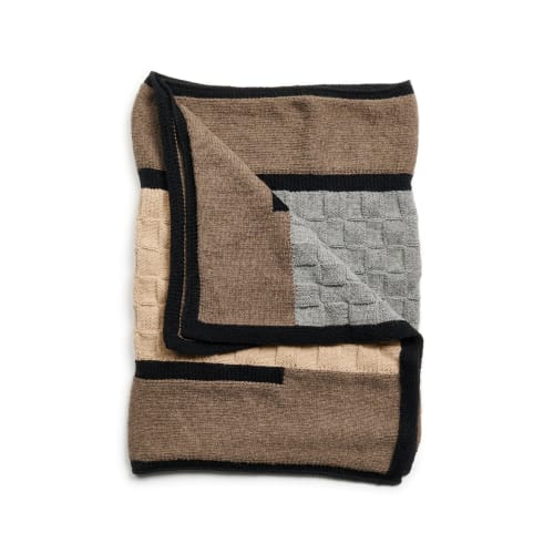 Muhu Plush Alpaca Hand Knitted Throw | Linens & Bedding by Studio Variously