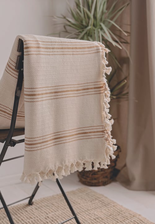 Cream discount cotton throw