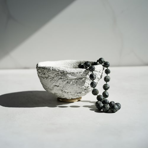 Medium Treasure Bowl in Textured White Concrete with Brass F | Decorative Objects by Carolyn Powers Designs