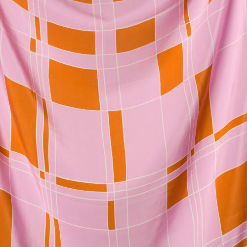 "Sara" screen-printed 100% silk scarve 50x50 cm | Linens & Bedding by Natalia Lumbreras