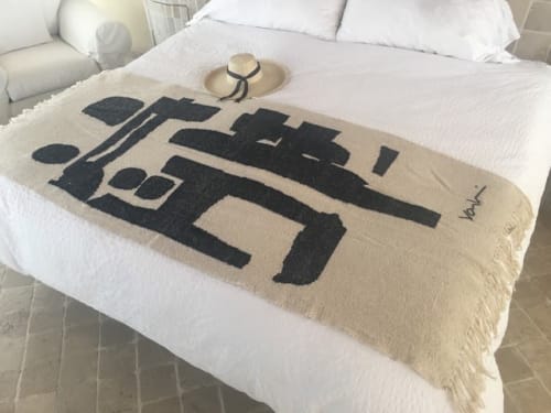 WHAT A HONEY | HANDWOVEN AREA RUG | US $930 RETAIL