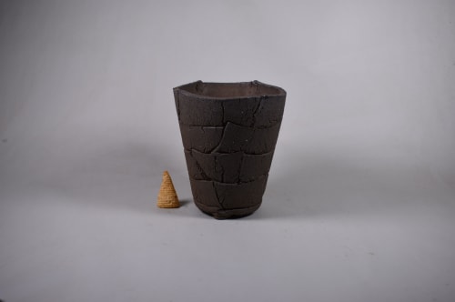 Hb-2 | Planter in Vases & Vessels by COM WORK STUDIO