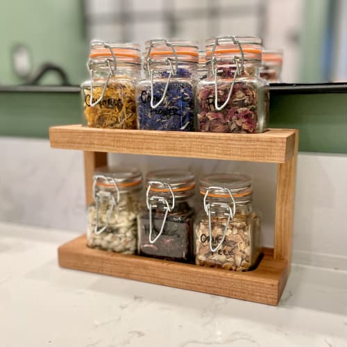 Spice rack with glass jars hot sale