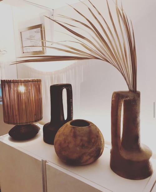Vase JAMILA Natural | Vases & Vessels by Jana Mistrik | Jana Mistrik in Saint-Rémy-de-Provence