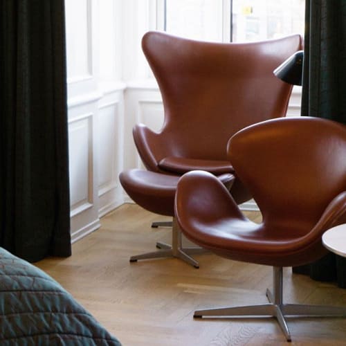 Egg | Chairs by Arne Jacobsen | Hotel Alexandra in København