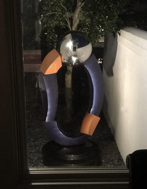 The Last Link | Public Sculptures by Innovative Sculpture Design | Royal Fern Ct Residence in Houston