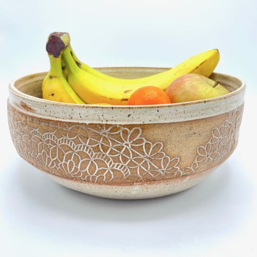 Ceramic Serving Bowl Centerpiece Bowl with decorative Sides | Dinnerware by Patricia B