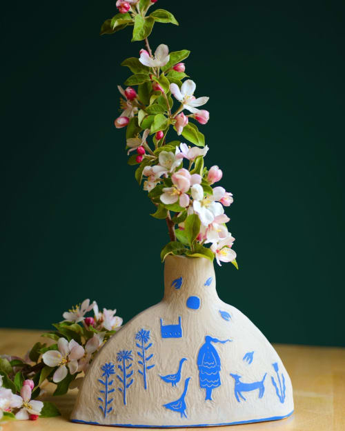Countryside Garden Vase | Vases & Vessels by Lydia Horne Ceramics