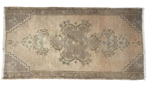 Vintage Turkish rug doormat | 1.7 x 3.1 | Small Rug in Rugs by Vintage Loomz