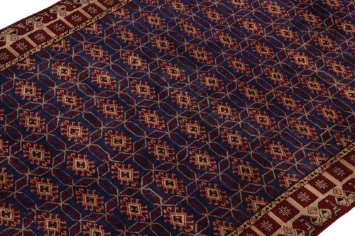 Vintage Zeki Müren rug in Indigo with Red and Beige Pattern | Area Rug in Rugs by Rug and Kilim