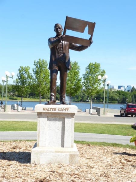 Scott, Walter - Memorial | Public Sculptures by Don Begg / Studio West Bronze Foundry & Art Gallery