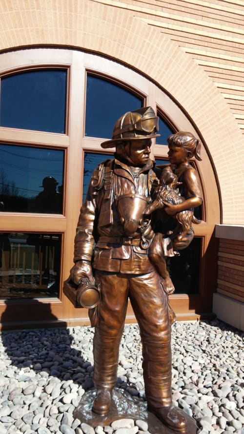 Reunion by Gary Alsum, NSG | Public Sculptures by JK Designs and the National Sculptors' Guild | Southlake Police and Fire Headquarters in Southlake
