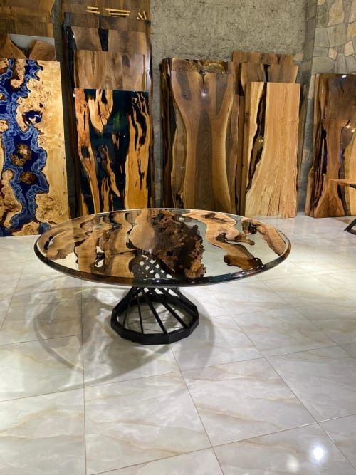 Custom Live Edge Clear Epoxy Round Dining Table | Tables by Gül Natural Furniture