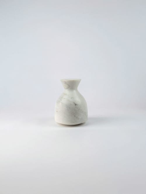 Itineranti - marmo+legno 03 | Vessels & Containers by gumdesign
