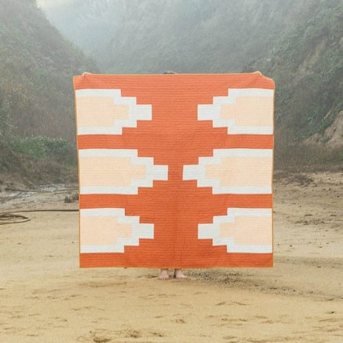 Angel’s Landing Quilt | Linens & Bedding by Vacilando Studios | Casa Joshua Tree in Joshua Tree