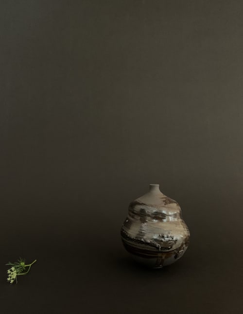 RWH-12 | Vase in Vases & Vessels by Rosa Wiland Holmes