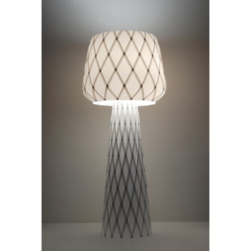 Diamond Grid Table Light 100 | Floor Lamp in Lamps by ADAMLAMP