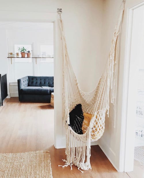 macrame stuffed animal hammock