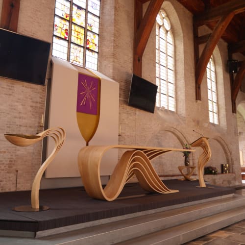 VIRGA Baptise bowl | Furniture by Tim van Caubergh | Nederlands Hervormde Kerk, Maasland in Maasland