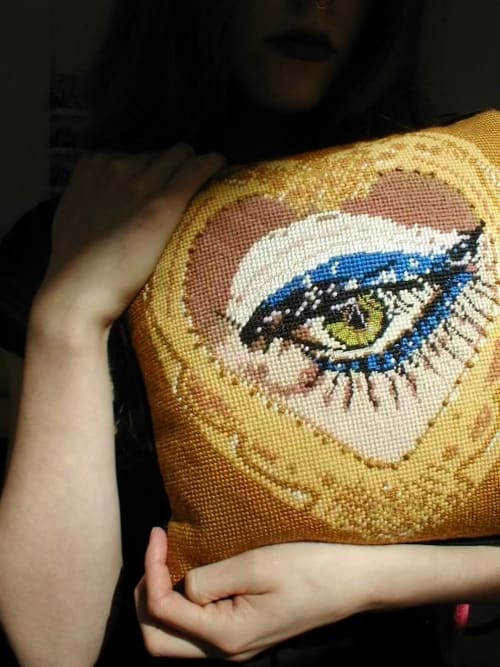 Haricot Vert x Mommani Threads HEARTFELT GLIMPSE needlepoint | Pillows by Mommani Threads