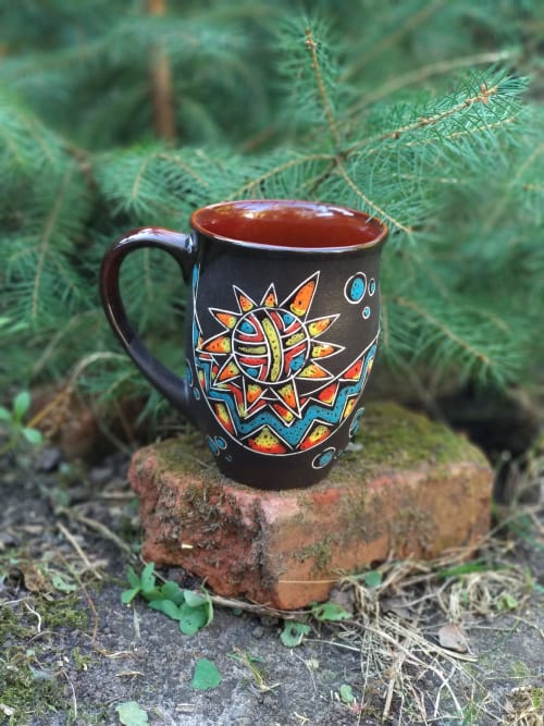 Pottery coffee (tea) mug "Esoteric" 16.9 fl oz | Cups by Cupscho | Private Residence in Kharkiv