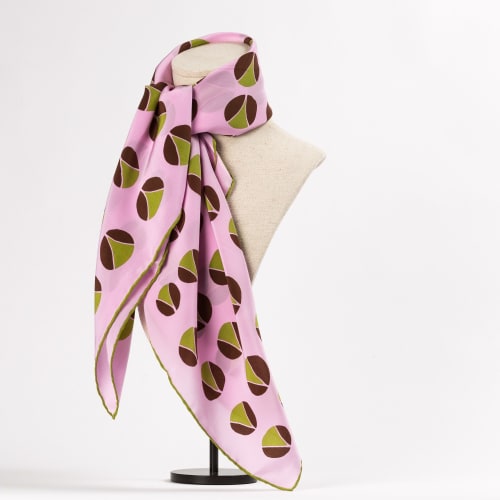 "Meryls" screen-printed 100% silk scarve | Apparel & Accessories by Natalia Lumbreras