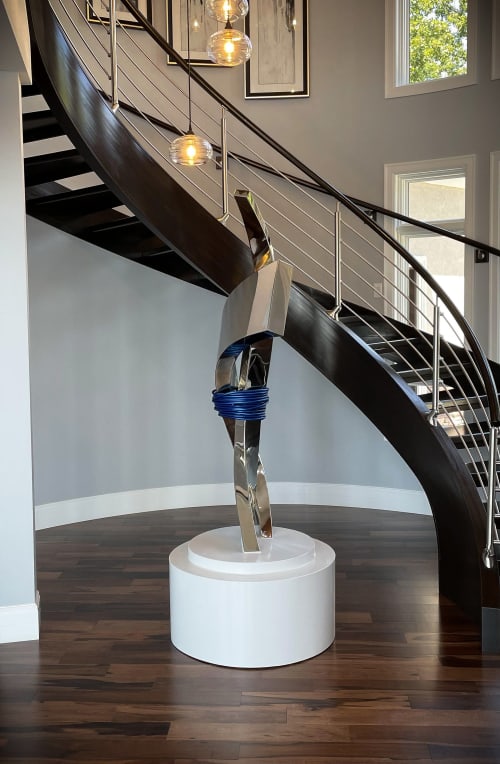 Infatuation | Sculptures by Innovative Sculpture Design