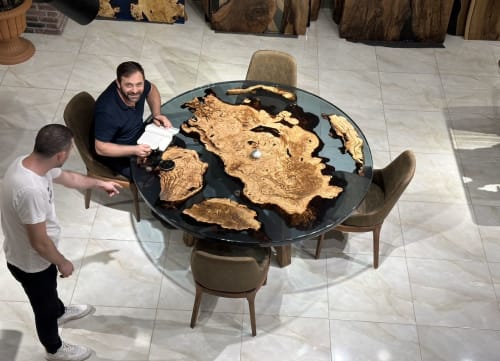 Custom Epoxy Round Dining Room Table | Dining Table in Tables by Gül Natural Furniture