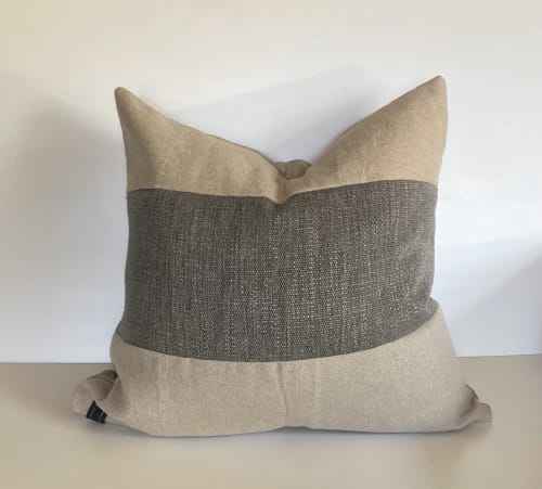 THE COTTONSEED Handcrafted Designer Pillow | Pillows by OTTOMN