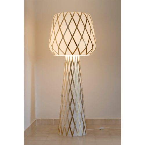 Diamond Grid Floor Light Gold 160 | Lamps by ADAMLAMP