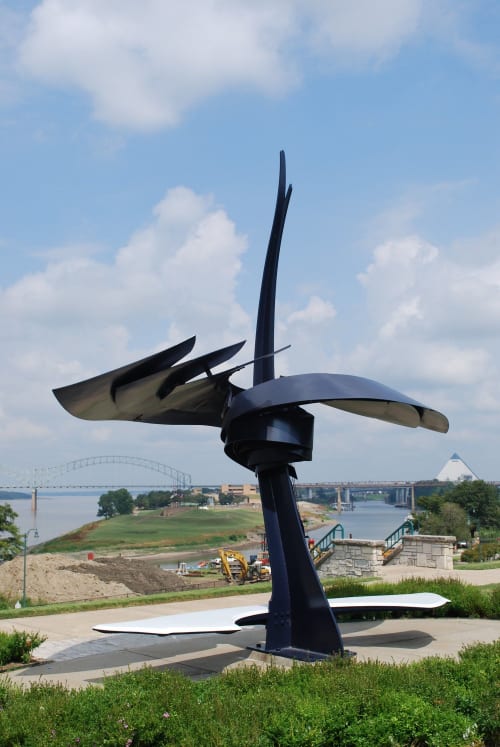 Whirl | Public Sculptures by Medwedeff Forge and Design