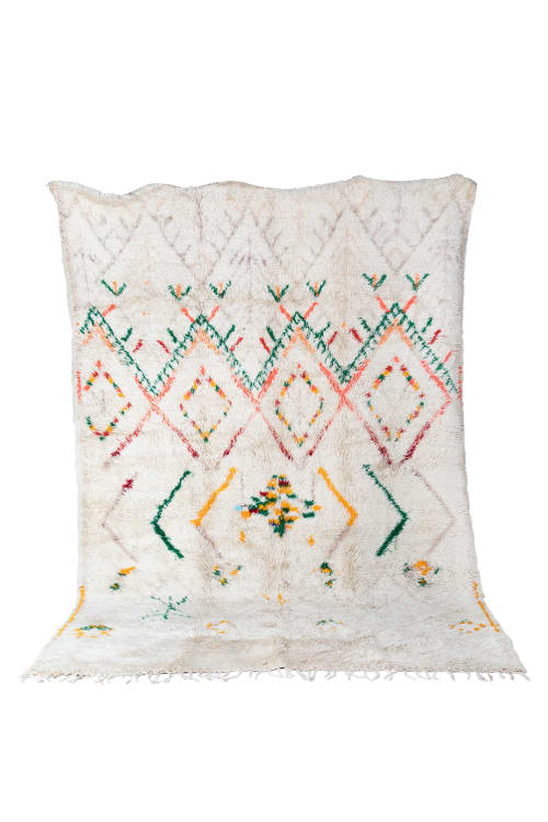 VINTAGE MOROCCAN BENI OURAIN RUG | Area Rug in Rugs by Kechmara D