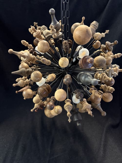 Norwegian Wood | Chandeliers by KIRSTEN KAINZ