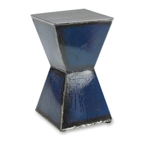 Hourglass Table | Tables by Gatski Metal