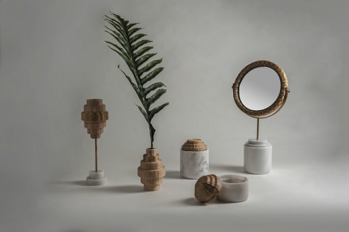 Round mirror | Furniture by PATAPiAN