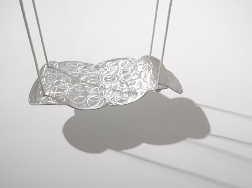 Modern, Cloud Shaped Swing made from Lightweight Aluminium | Chairs by Studio Stirling