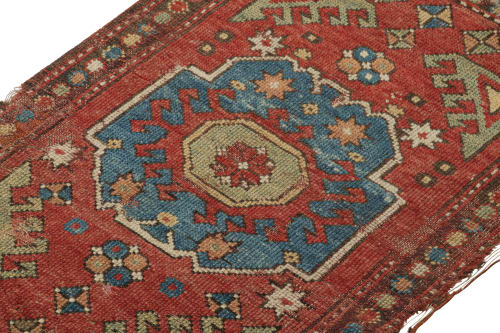 Antique Bergama Scatter Rug in Red with Geometric Patterns | Rugs by Rug and Kilim
