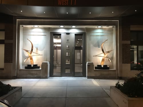 Ascension | Public Sculptures by Innovative Sculpture Design | west77 Apartments in Chicago