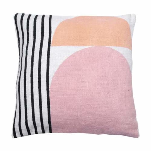 Cara Midcentury Modern Pillow | Pillows by Casa Amarosa