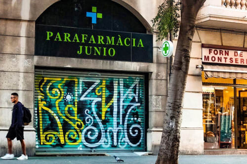Parafarmacia Junio Mural | Street Murals by Bozik Art | Parafarmacia junio in Barcelona