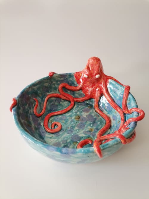 Stunning Big Size Handmade Bowl With Octopus | Decorative Objects by HulyaKayalarCeramics
