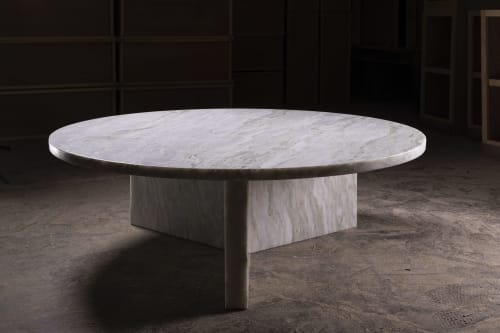 The Simple Onyx Coffee Table | Tables by Aeterna Furniture